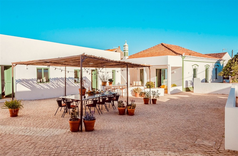 East Wind Villa