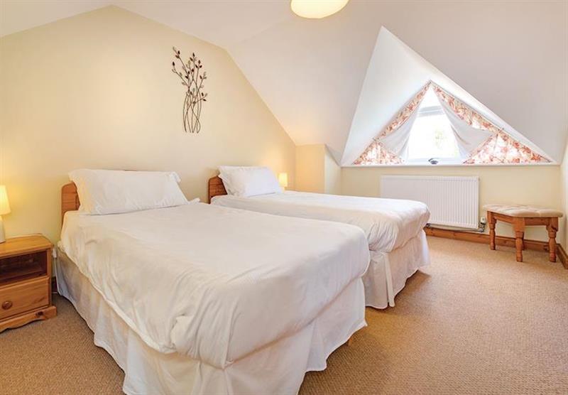 Large bedroom in the Primrose Cottage at Eastdon Estate in Dawlish, Devon