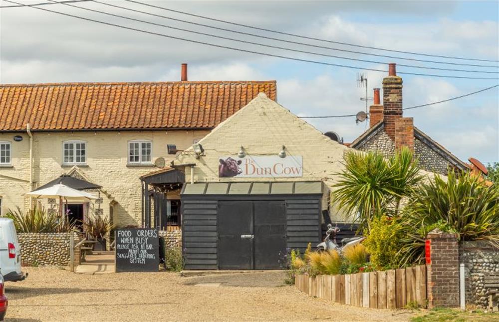 The Dun Cow at Salthouse at Eastgate Cottage and Hideaway, Salthouse near Holt