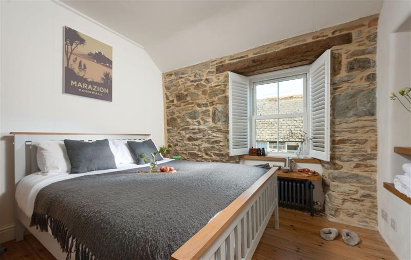 This is a bedroom at Eastleigh Cottage, Cornwall