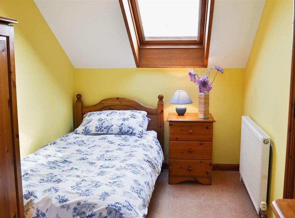 Single bedroom (photo 2) at Eaton Barn in Burmarsh, Romney Marsh, Kent