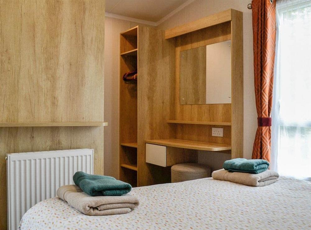 Double bedroom (photo 4) at Biarritz 2, 