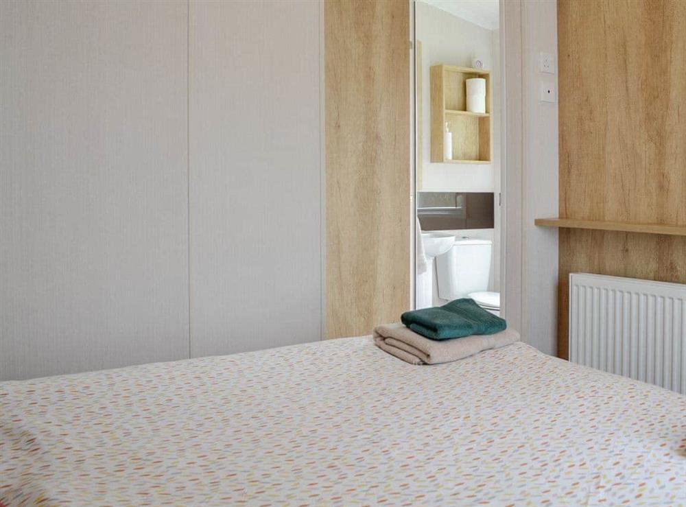 Double bedroom (photo 5) at Biarritz 2, 