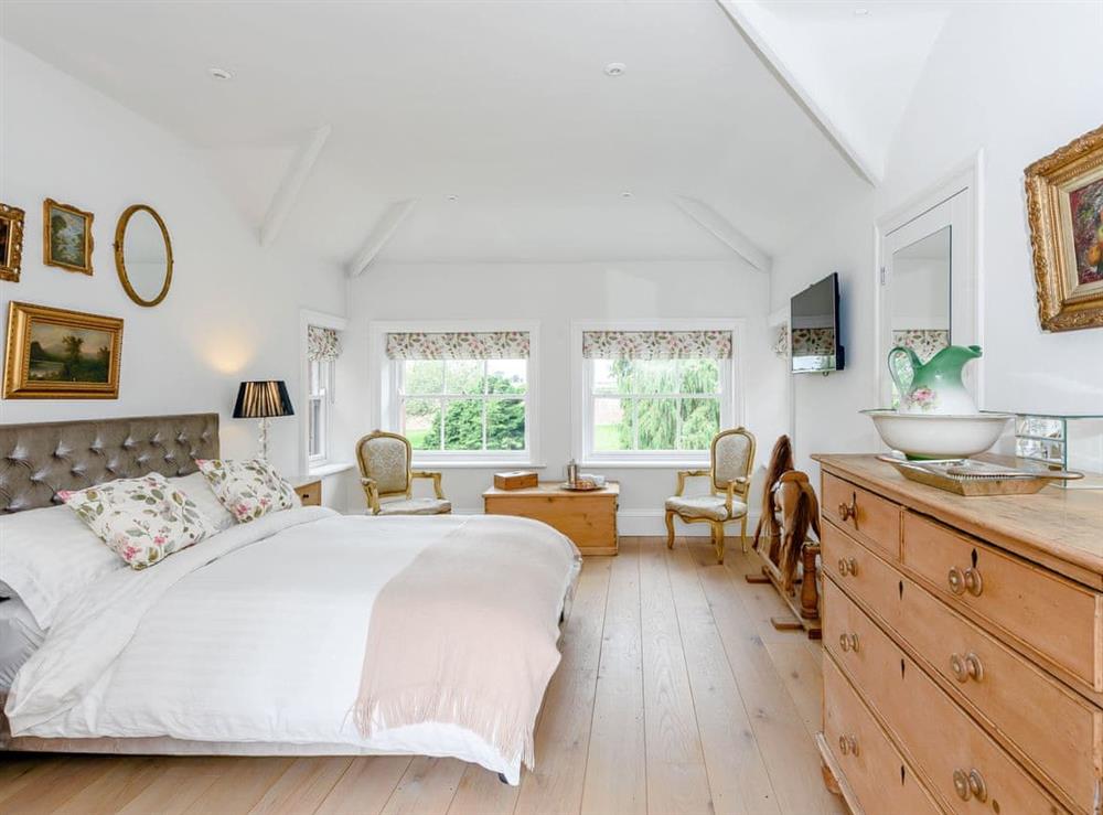 Attractive double bedroom at Eden Grove in Crosby-on-Eden, near Carlisle, Cumbria
