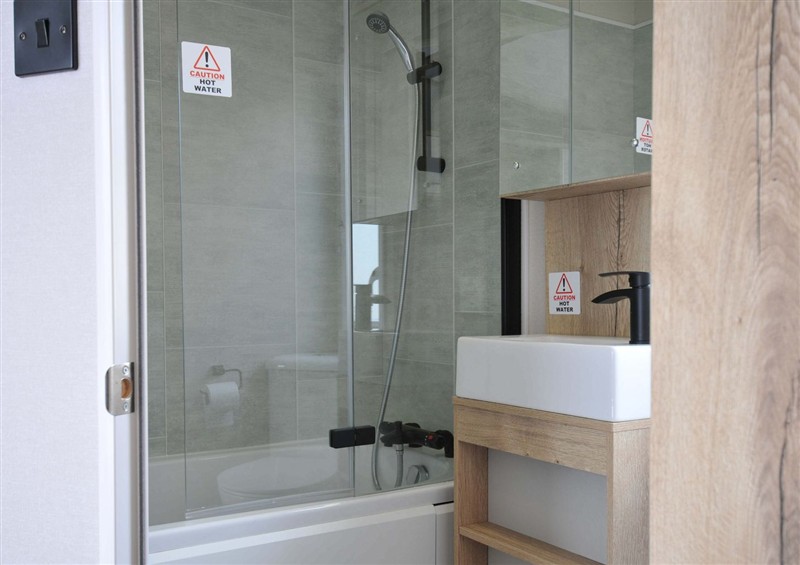 The bathroom (photo 2) at Eden Way 47, Par