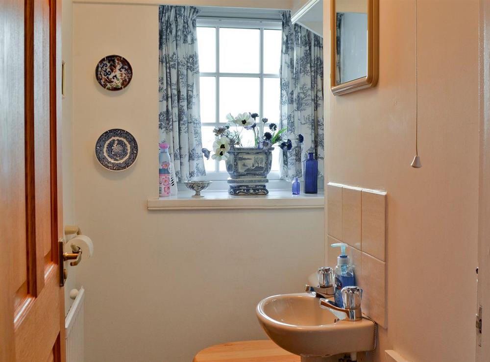 Bathroom at Edenwoodend Cottage in Cupar, near St. Andrews, Fife