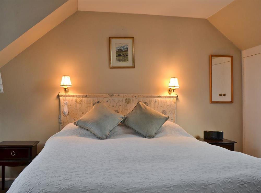 Double bedroom at Edenwoodend Cottage in Cupar, near St. Andrews, Fife