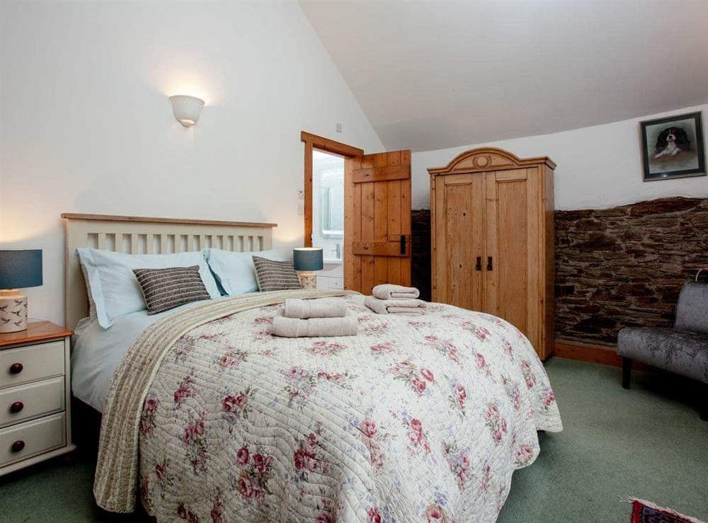 Double bedroom (photo 4) at Edgecombe Barn in Bow Creek, Nr Totnes, South Devon., Great Britain
