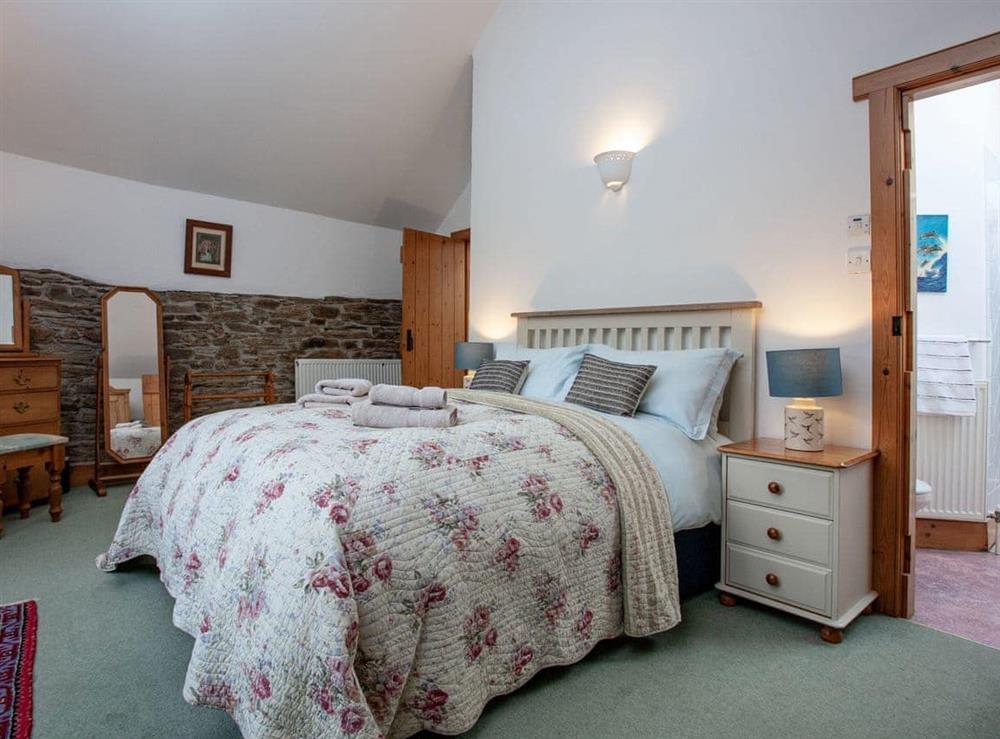 Double bedroom (photo 5) at Edgecombe Barn in Bow Creek, Nr Totnes, South Devon., Great Britain