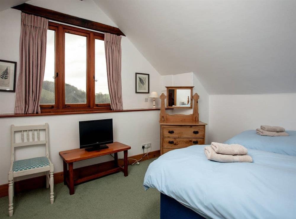 Twin bedroom (photo 3) at Edgecombe Barn in Bow Creek, Nr Totnes, South Devon., Great Britain