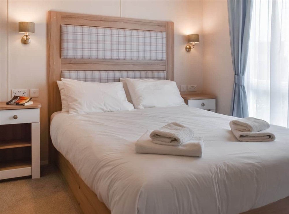 Double bedroom at Edmonton Lodge in Doublebois, near Liskeard, Cornwall