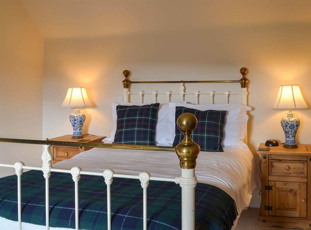 Charming double bedroom at Einich in Newtonmore, near Aviemore, Inverness-Shire