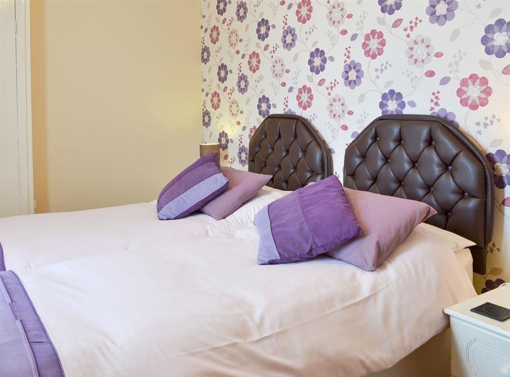 Comfortable twin bedroom at The Gatehouse, 
