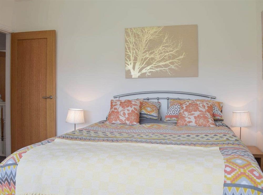Double bedroom (photo 2) at Elizabeth House in Weston Rhyn, Shropshire