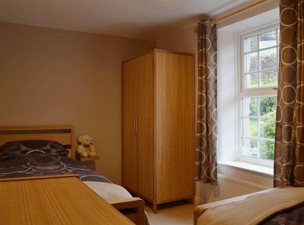 Twin bedroom at Ellers Bank in Hayfield, near Glossop, Derbyshire