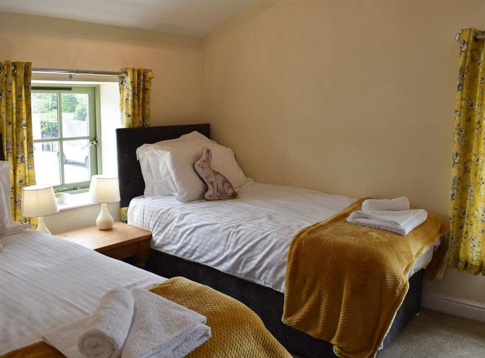 Twin bedroom at Ellerton House in Richmond, North Yorkshire