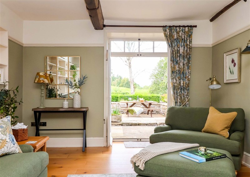The living area at Ellis House, Airton