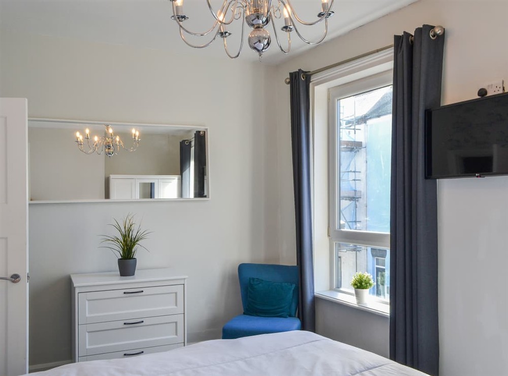 Double bedroom (photo 2) at Ellis House in Filey, North Yorkshire