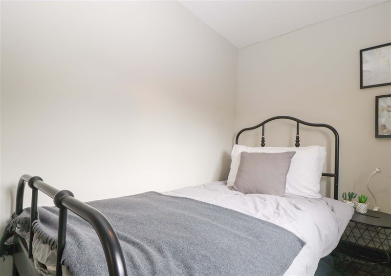 Bedroom at Elm Cottage, Moreton-In-Marsh