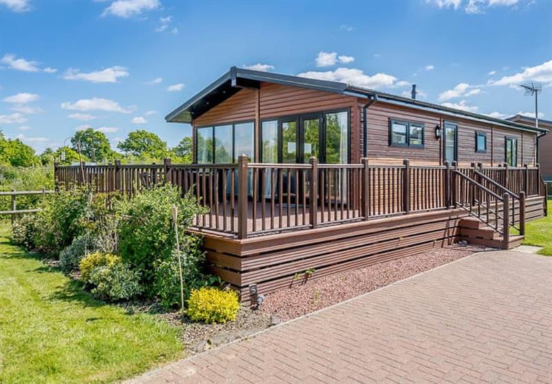 The View Lodge at Elm Farm Country Park in Thorpe-Le-Soken, Essex