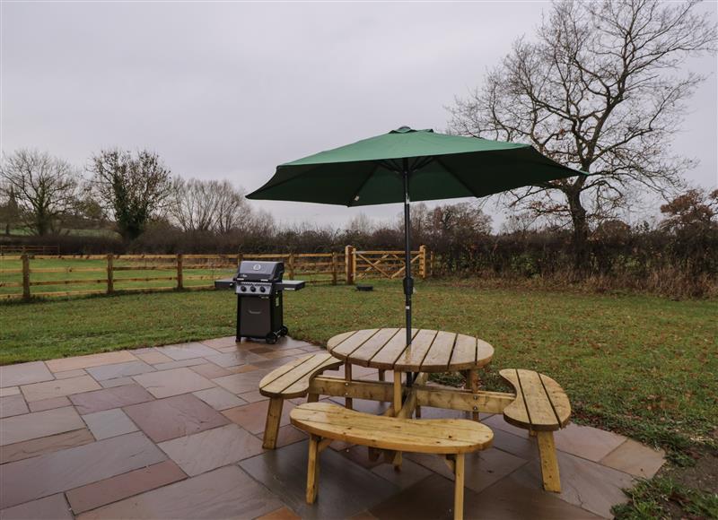 Outside at Elm Lodge, Sutton-on-the-Hill near Etwall