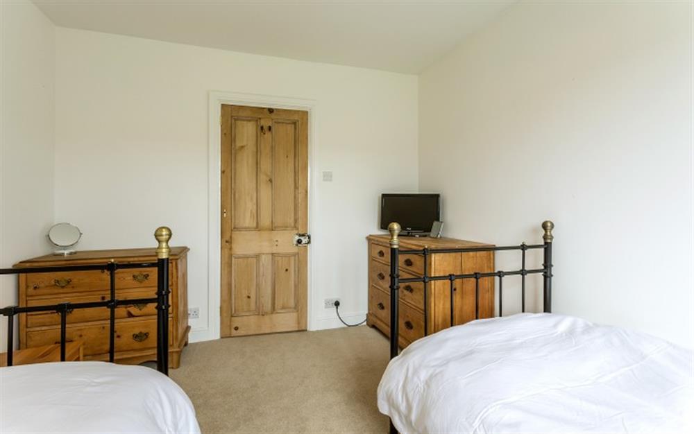Another view of the twin bedroom  at Elmfields in Hope Cove
