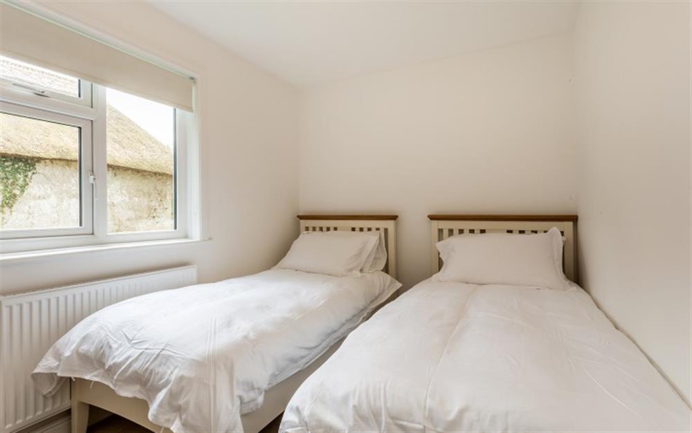 Twin bedroom 2 at Elmfields in Hope Cove