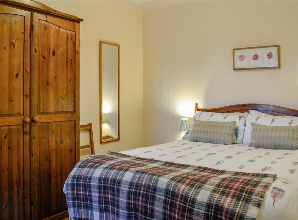 Double bedroom at Elnagar Cottage in Pitlochry, Perthshire