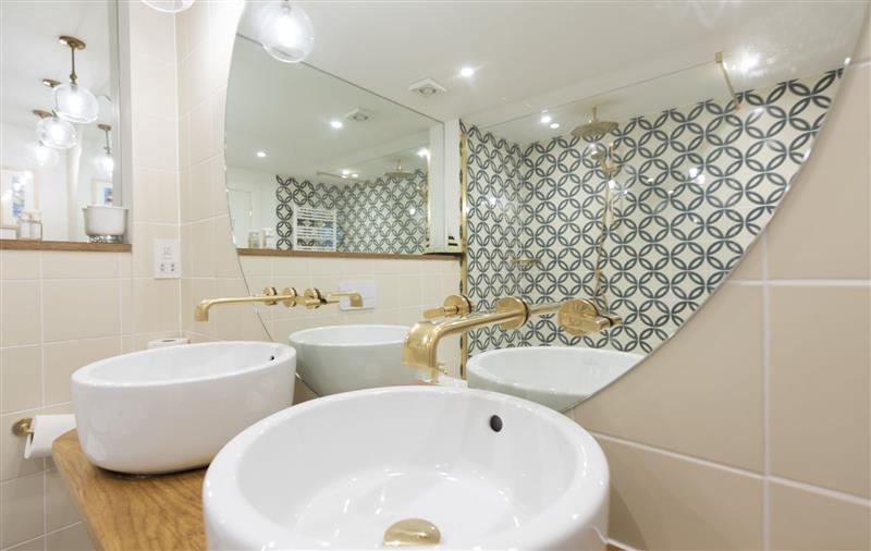 The bathroom (photo 3) at Emerald, Cornwall