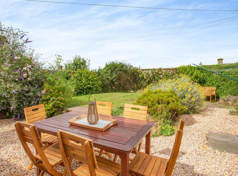 Sitting-out-area at Emerald Cottage in Burghead, Morayshire