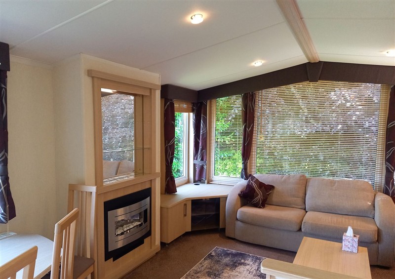 The living area at Emma 6, Llandegfan