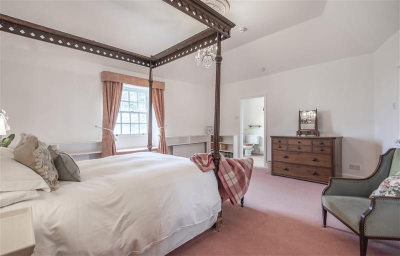 A bedroom in Emmetts Grange House at Emmetts Grange House, Simonsbath