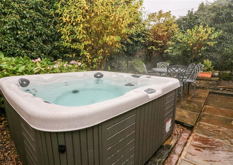 Spend some time in the hot tub at End Cottage, Grassington
