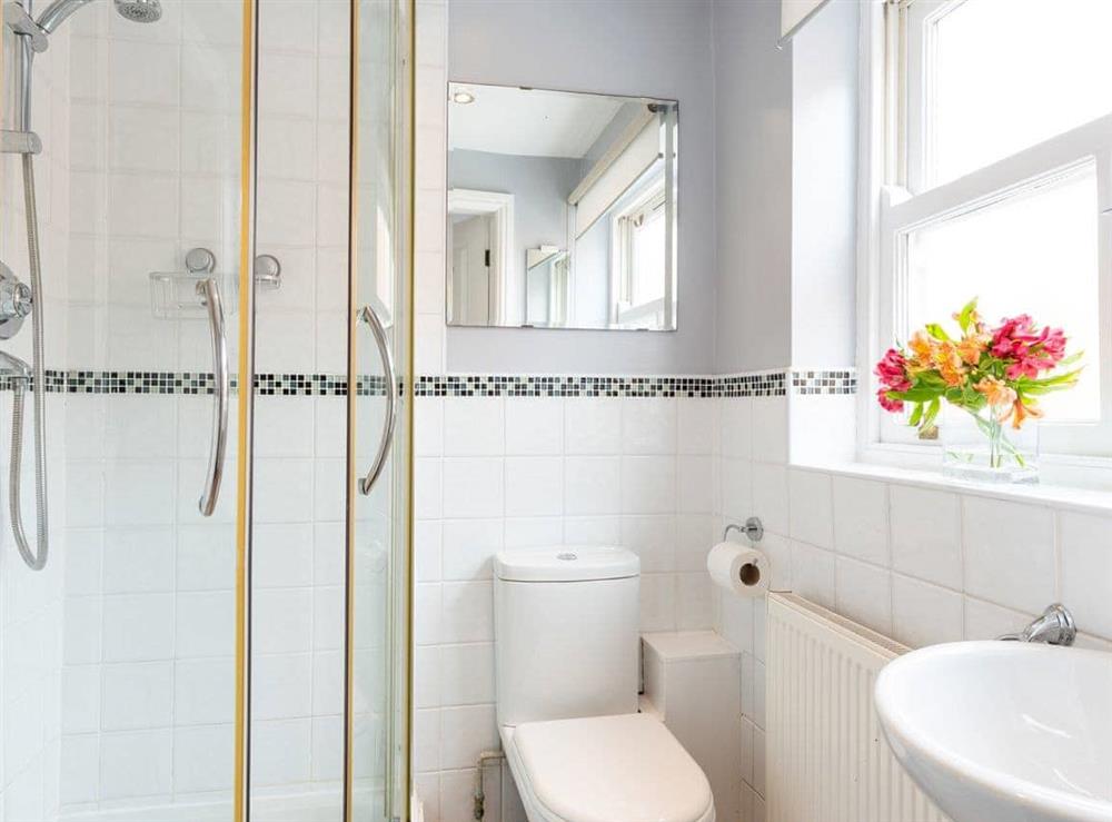 En-suite shower room (photo 2) at Endeavour Cottage in Whitby, North Yorkshire