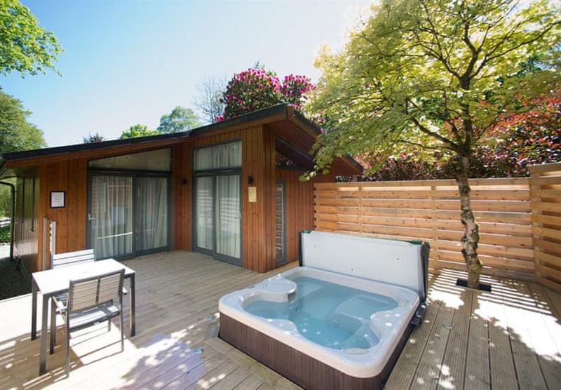 The outdoor hot tub in the Spa Lodge 1 at Erigmore Leisure Park in Birnam by Dunkeld, Southern Highlands
