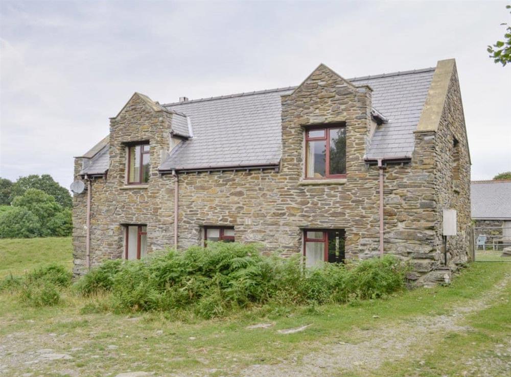Substantial stone-built holiday home