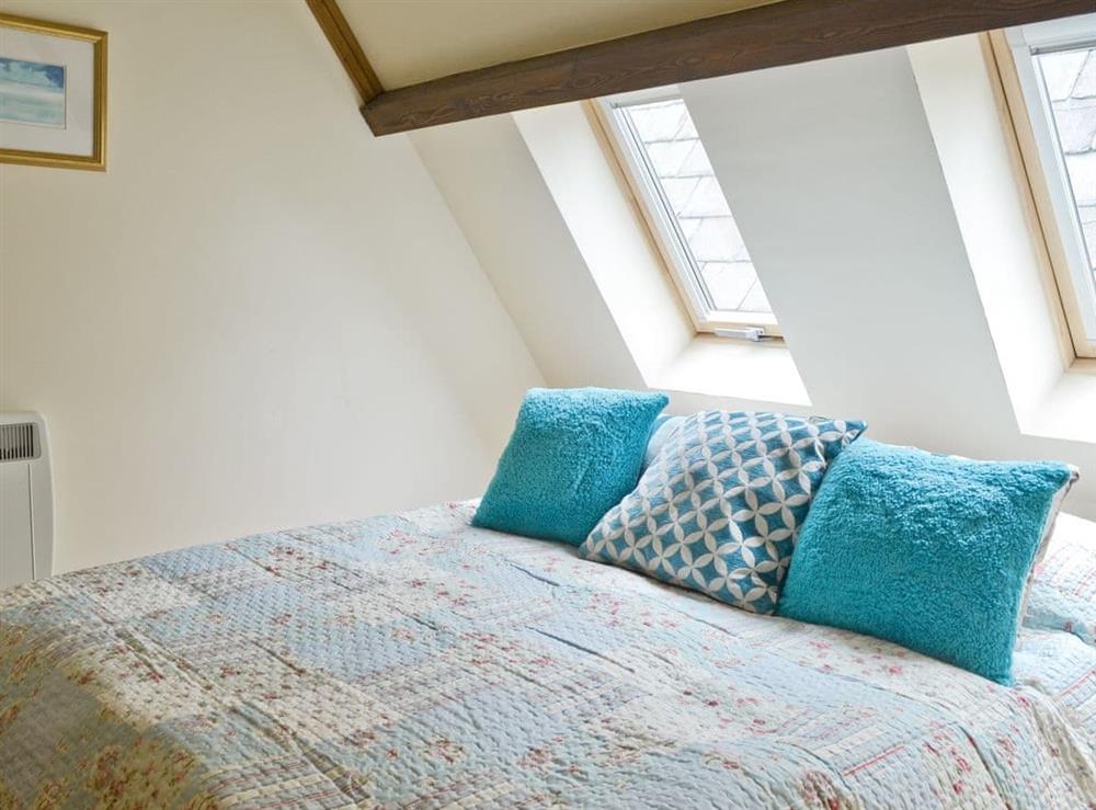 Double bedroom (photo 2) at Eryri in Caernarfon, Gwynedd