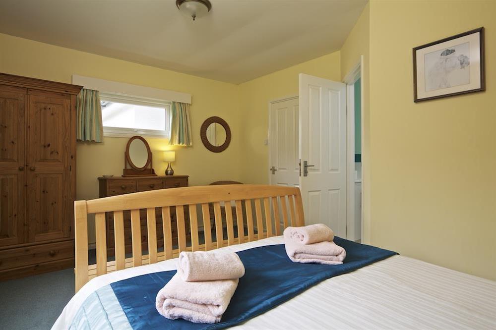 En suite double bedroom (photo 3) at Estuary House in , South Pool, Kingsbridge