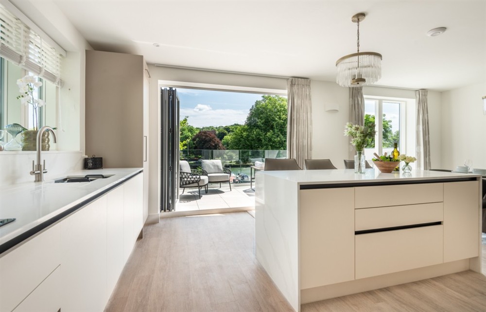 Kitchen (photo 2) at Estuary Reach in Kingsbridge