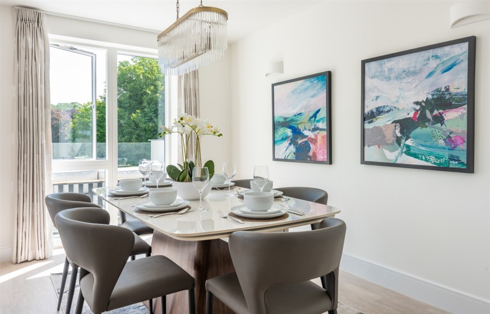 The dining room at Estuary Reach in Kingsbridge