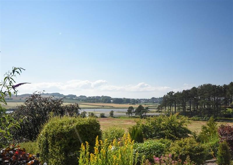 The setting of Estuary View at Estuary View, Alnmouth