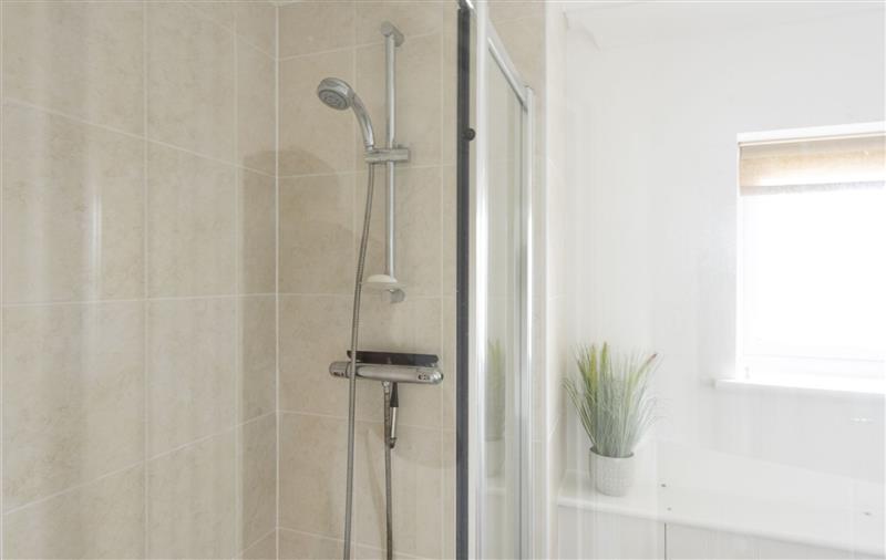 The bathroom at Estura, Cornwall