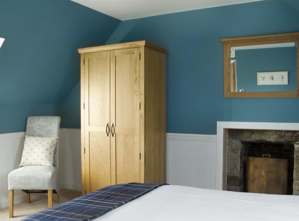 Attractively decorated double bedroom with kingsize bed (photo 2) at Ethels House in Armadale, near Bettyhill, Highlands, Caithness