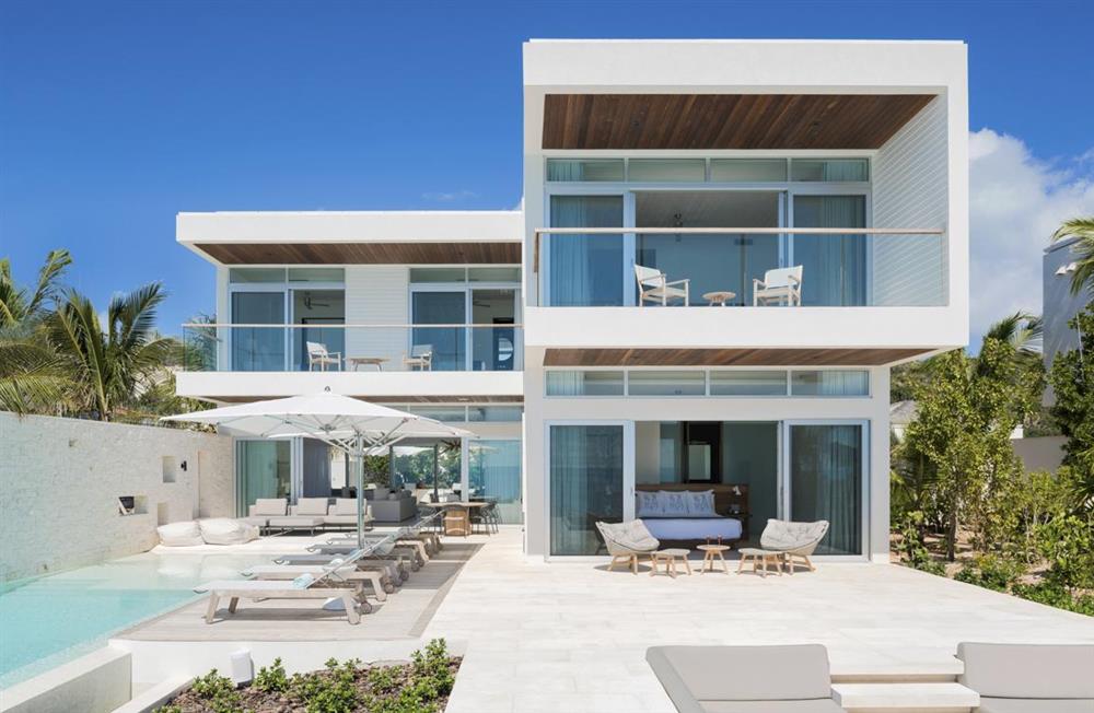 Eudora Villa