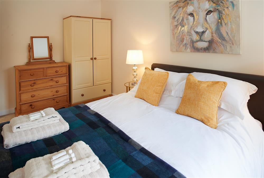 Evenwood Byre, Shropshire: Bedroom one with beautiful furnishings at Evenwood Byre, Acton Burnell, Shrewsbury