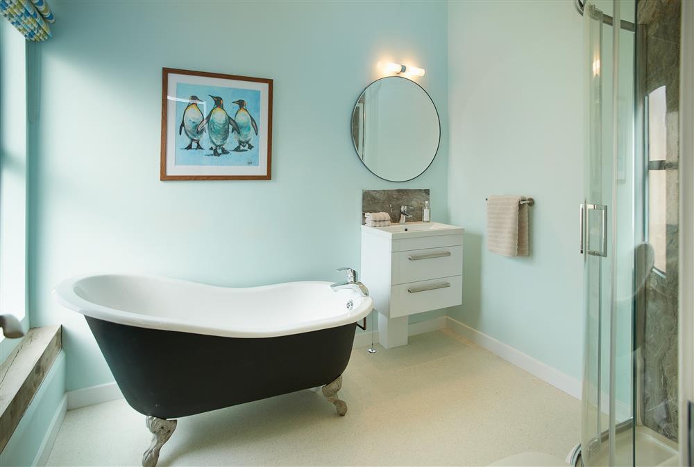 Evenwood Gables, Shropshire: En-suite to bedroom one with feature slipper bath at Evenwood Gables, Acton Burnell, Shrewsbury