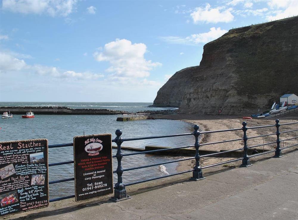 Staithes (photo 3) at Evergreen House in Runswick Bay, near Staithes, North Yorkshire