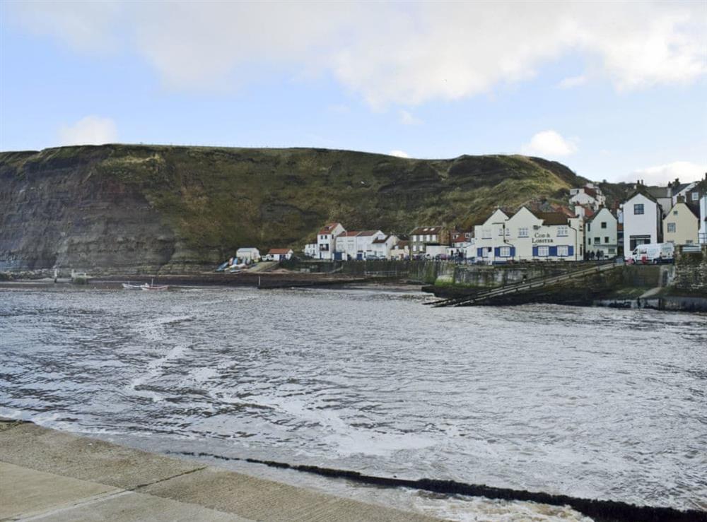 Staithes (photo 5) at Evergreen House in Runswick Bay, near Staithes, North Yorkshire