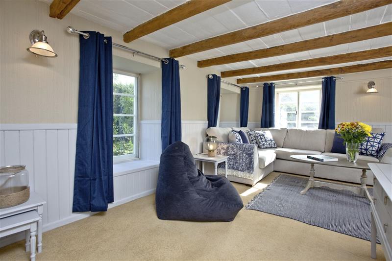 Living room (photo 6) at Evies Cottage, Brixham, Devon