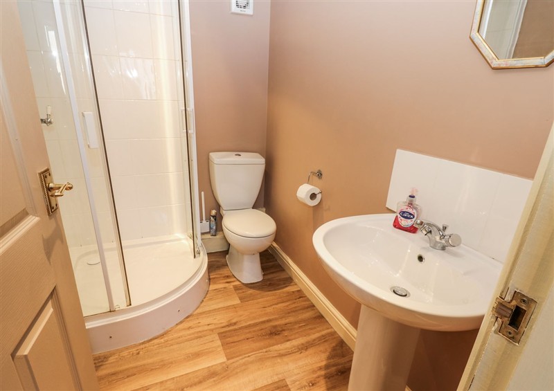 Bathroom at Ewe Cottage, Masham